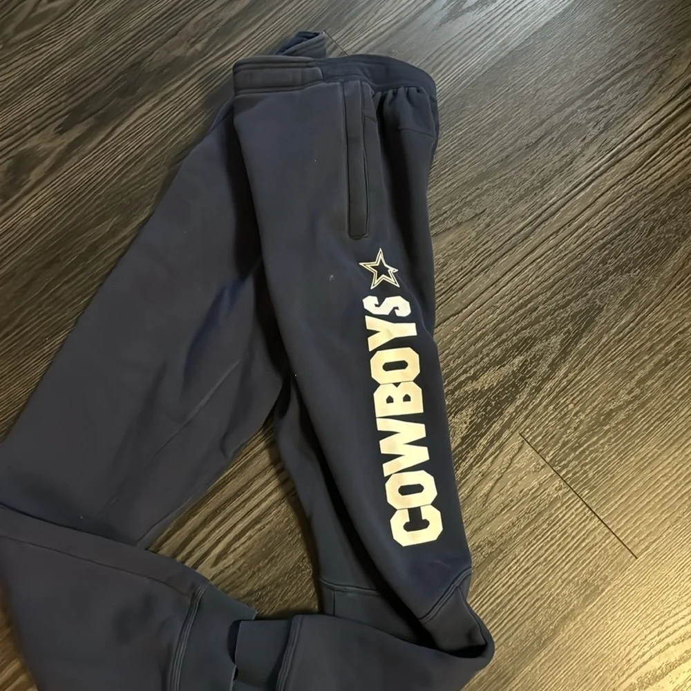 🍍NIKE NFL TEAM APPAREL DALLAS COWBOYS SWEATPANTS 🍍ZIP POCKETS🍍SIZE MEDIUM 🍍